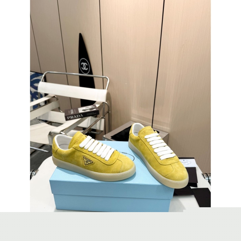 Pra*a casual shoes